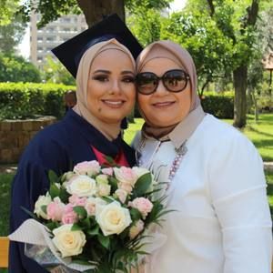 Meet your Posher, Dana